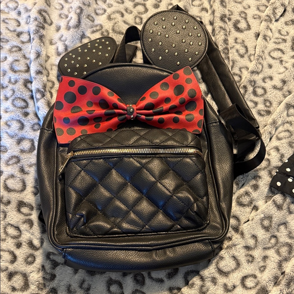 Minnie Mouse mini backpack